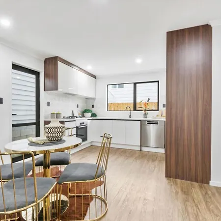 Big Family Holiday Home Auckland Exterior photo